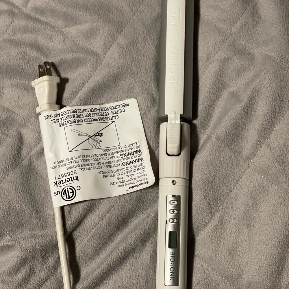 COPY - Bio ionic stylewinder rotating iron 1.25”